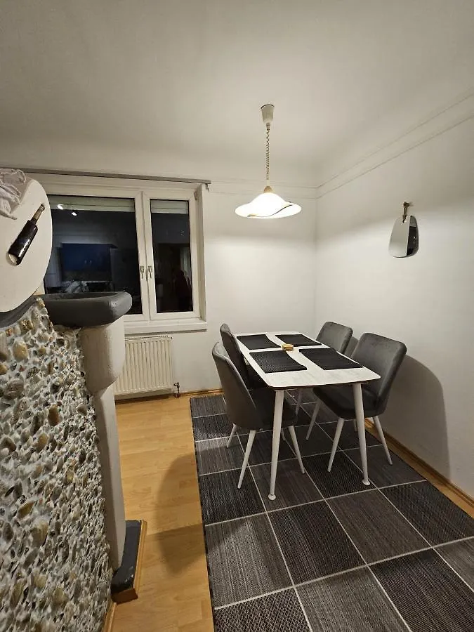 Apartment Omega Suite 6 Min To Center Vienna Austria